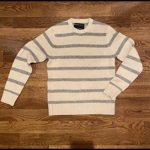 Cashmere Club Monaco Sweater